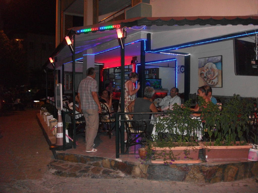 Delphin Hotel Side Exterior foto